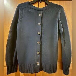 FELPUCCI FOR BANANA REPUBLIC
SIZE PETITE SMALL
V NECK
FAUX BUTTONS UP BACK